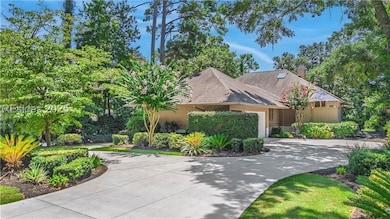 37 Queens Way, Hilton Head Island, SC 29928 - photo 2