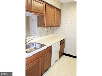 101 Ravens Crest Dr, Plainsboro, NJ 08536 - photo 5