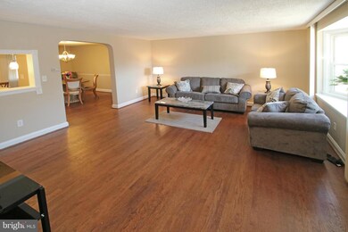 846 Stamford Rd, Baltimore, MD 21229 - photo 3