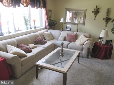 12097 Legion St, Philadelphia, PA 19154 - photo 6