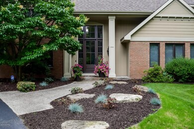 005-Front_Entrance-2940091-medium