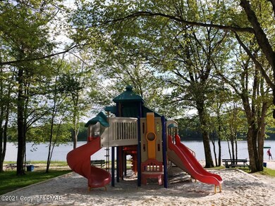 2 Brier Crest Rd, Out of County, PA 18610 - photo 3