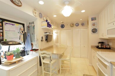 14201 SW 66th St unit 101, Miami, FL 33183 - photo 4