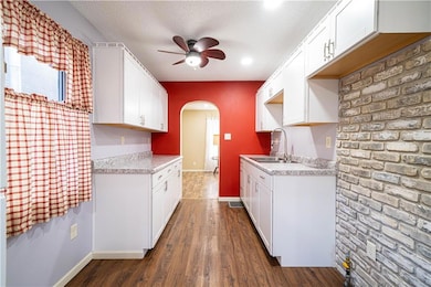 2819 S 22nd St, Saint Joseph, MO 64503 - photo 5