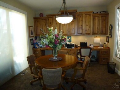 63102 Dakota Dr, Bend, OR 97701 - photo 6