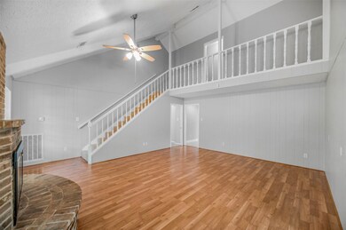 8214 Hazen St, Houston, TX 77036 - photo 3