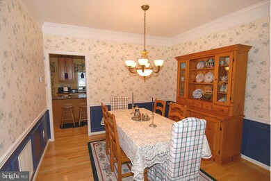 12907 Mccubbin Ln, Germantown, MD 20874 - photo 7