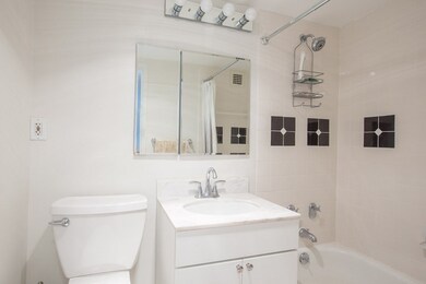 Hawthorne Place Condominium unit 9R, Boston, MA 02114 - photo 6