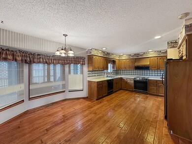 708 W Briarwood Ln, Nixa, MO 65714 - photo 4