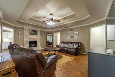 102 Camelot Ct, Weatherford, TX 76086 - photo 7