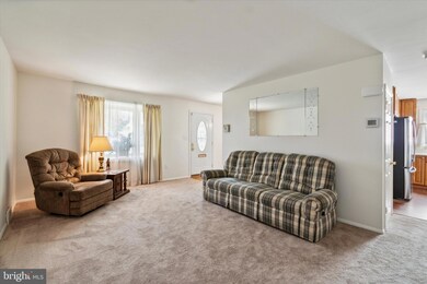 351 Sussex Blvd, Broomall, PA 19008 - photo 3