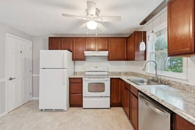 5 Woodvale Ct, Springvale, ME 04083 - photo 6
