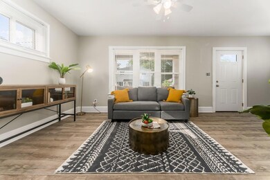 012_2431_R 2018 Agler Road016