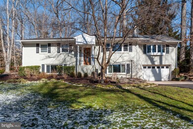 8260 Branch Rd, Annandale, VA 22003 - photo 2