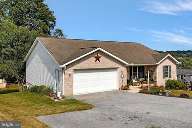 2065 Frank Rd, Chambersburg, PA 17202 - photo 2