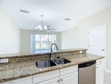 1013 Hampton Cir unit 127, Naples, FL 34105 - photo 7
