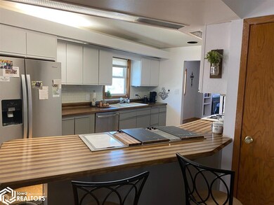 725 6th Ave, Coon Rapids, IA 50058 - photo 6