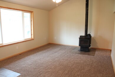 Living Area Photo 3