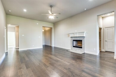 728 Hackamore St, White Settlement, TX 76108 - photo 6