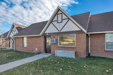 710 N 800 W unit 7, Salt Lake City, UT 84116 - photo 2