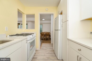 10530 Cross Fox Ln unit B2, Columbia, MD 21044 - photo 7