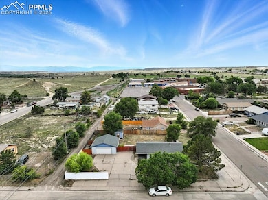 2402 W 17th St, Pueblo, CO 81003 - photo 4