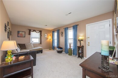 8806 Gunsight Ln, North Chesterfield, VA 23237 - photo 4