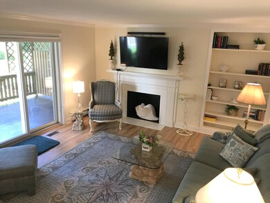 LR with fireplace and built-ins