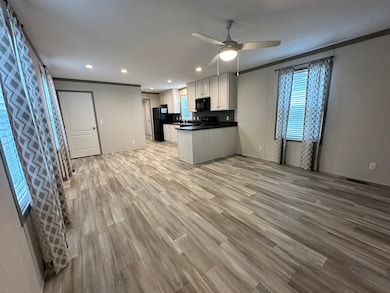 855 W Jefferson St unit 116, Grand Ledge, MI 48837 - photo 4