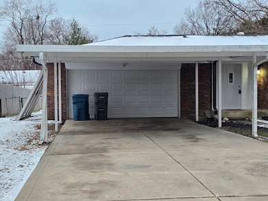 730 Aberdeen Dr, Indianapolis, IN 46241 - photo 4