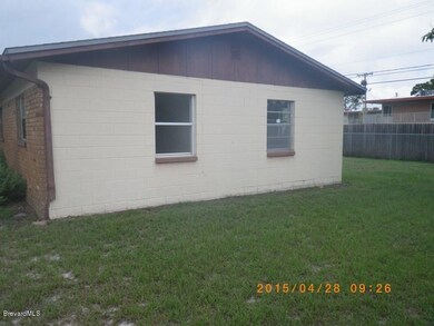 902 Bristol Dr, Cocoa, FL 32922 - photo 3