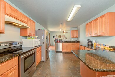 9122 Dublin Heights, San Antonio, TX 78254 - photo 6