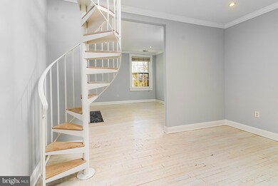 1632 30th St NW unit 9, Washington, DC 20007 - photo 2