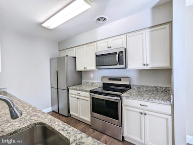 54 Piccadilly Cir, Doylestown, PA 18901 - photo 6