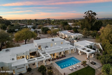 Resort-Style Backyard & Pool