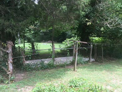 715 Madison St, Manchester, TN 37355 - photo 5