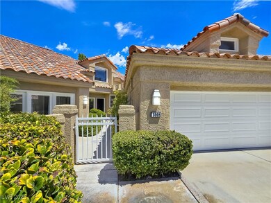5008 Shoal Creek Cir, Las Vegas, NV 89113 - photo 2