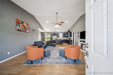 14881 N Skyline Dr, Okmulgee, OK 74447 - photo 6