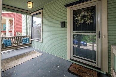 1459 Hamlet St-24