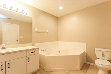 2211 NE 5th Ave, Cape Coral, FL 33909 - photo 7