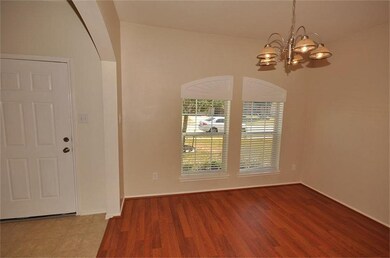 3416 Dorsey Ln, Pearland, TX 77584 - photo 2