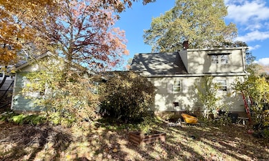 115 Garfield Rd, Bristol, CT 06010 - photo 4