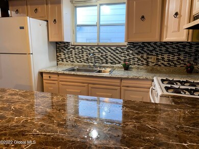 144 Division St, Schenectady, NY 12304 - photo 5