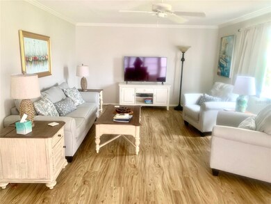 2310 Canalbluff Place unit V-287, Sarasota, FL 34231 - photo 4