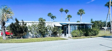 109 Phyllis Dr, Sebastian, FL 32958 - photo 2