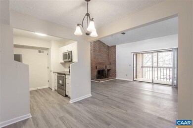 120 Turtle Creek Rd unit 9, Charlottesville, VA 22901 - photo 4