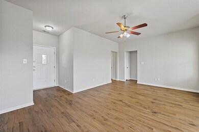 3203 Cardinal Dr, Ennis, TX 75119 - photo 3