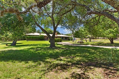 749 Northwood Hills Dr, Fredericksburg, TX 78624 - photo 4