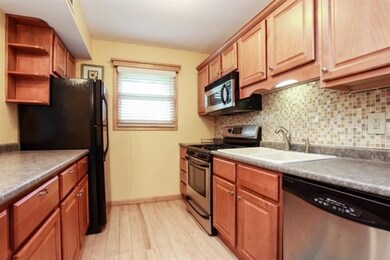 304 Birch Tree Ln, Michigan City, IN 46360 - photo 3