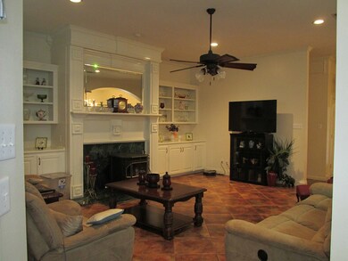 700 Oakview Dr, Nacogdoches, TX 75965 - photo 3